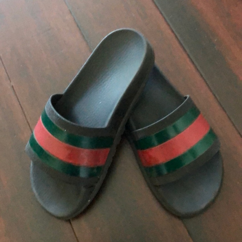 Gucci slides